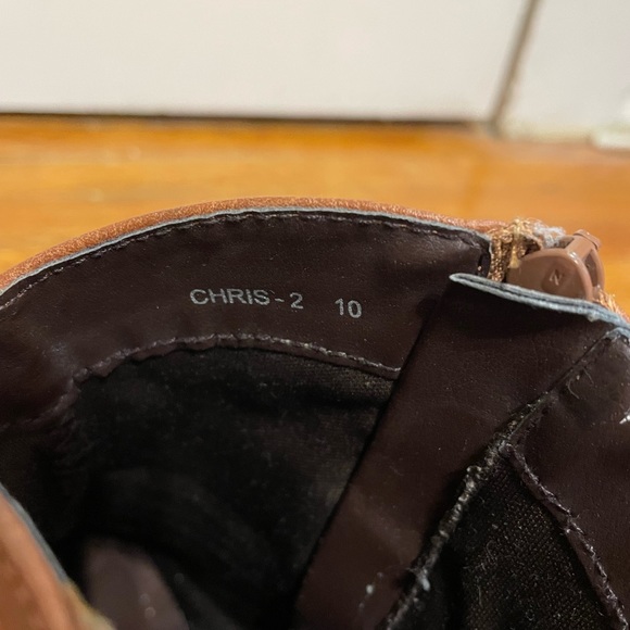 Brown leather ankle boots Size 10 - Picture 3 of 6